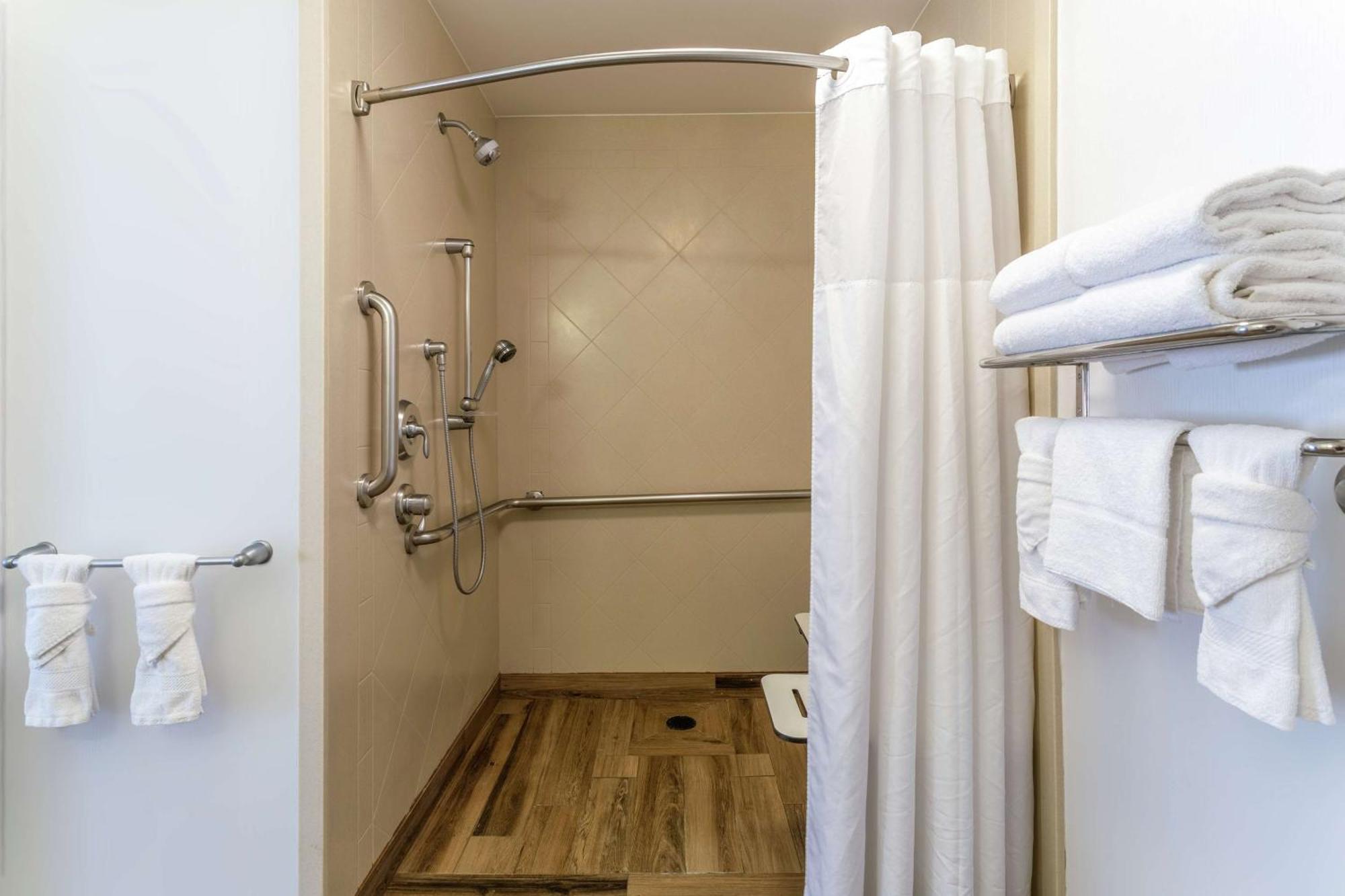 Hampton Inn & Suites Chicago - Libertyville Extérieur photo