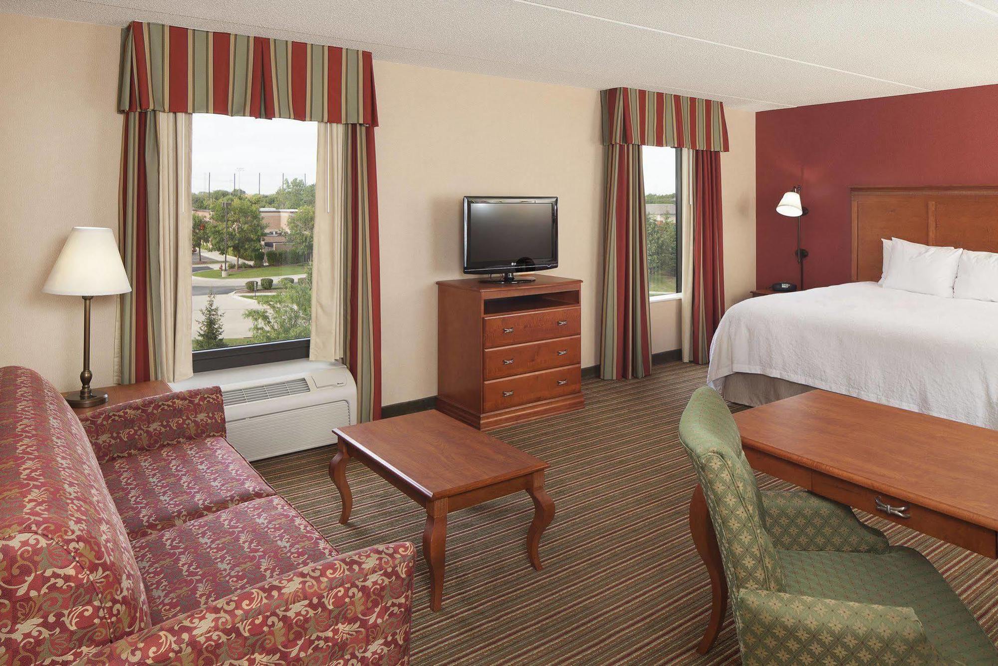 Hampton Inn & Suites Chicago - Libertyville Extérieur photo
