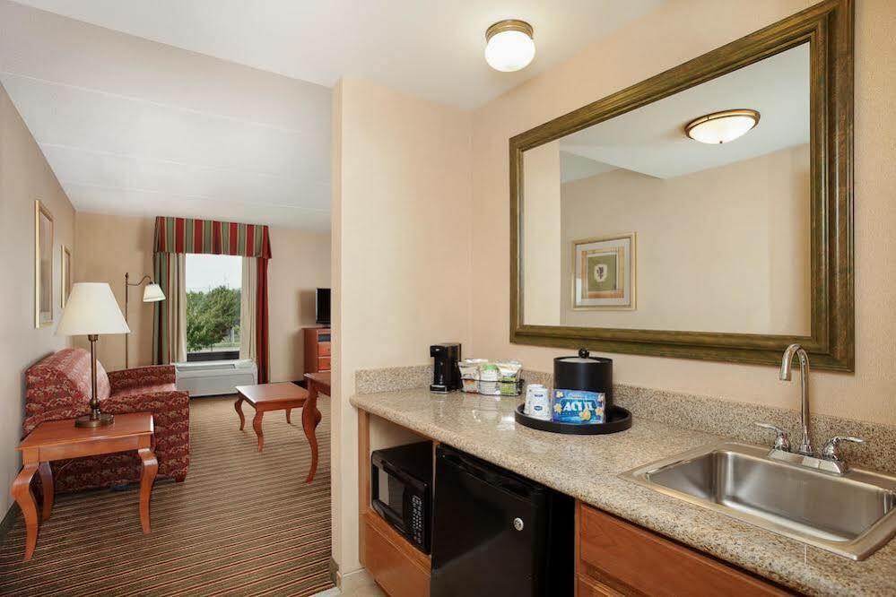 Hampton Inn & Suites Chicago - Libertyville Extérieur photo